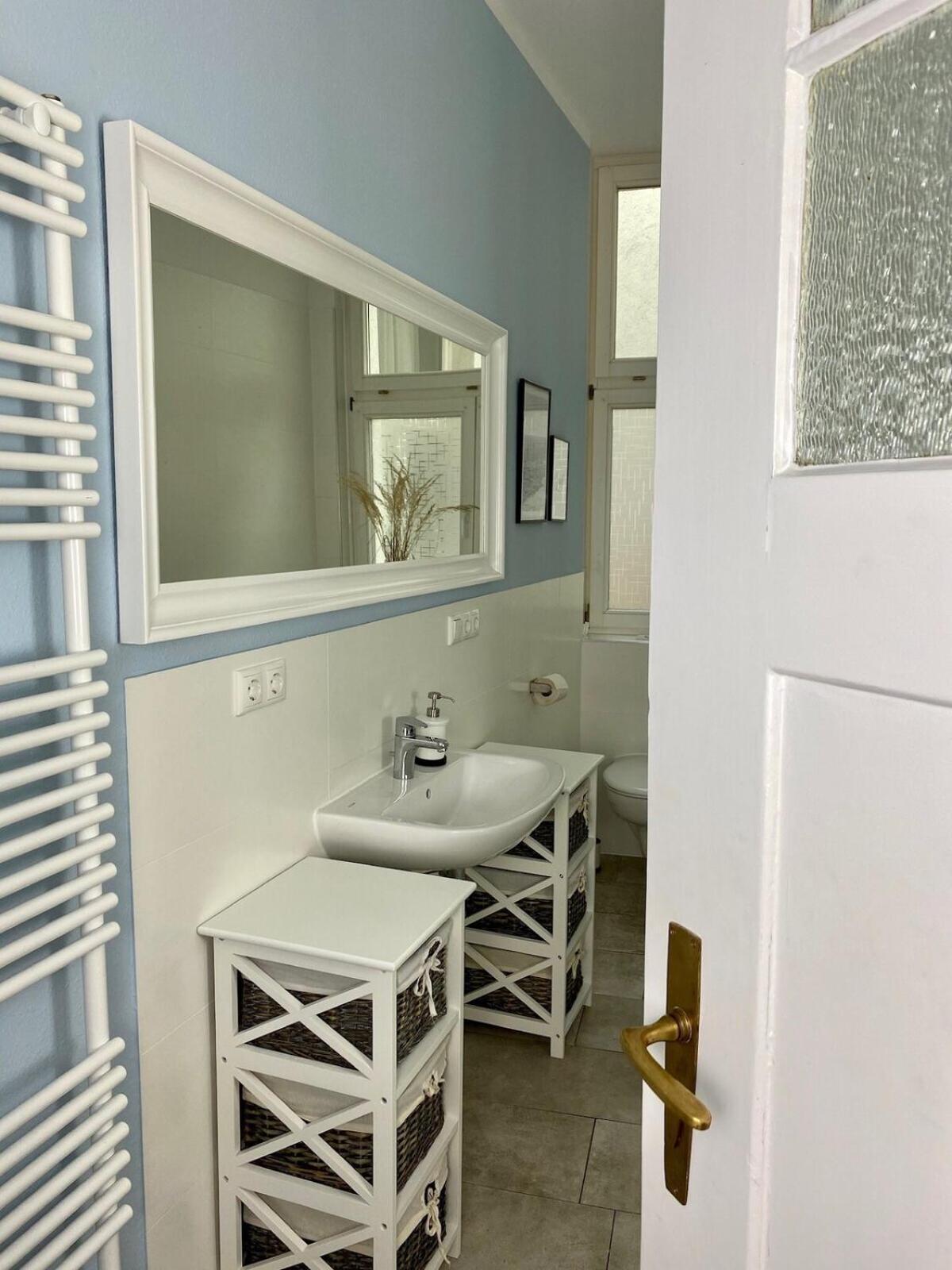 Appartement Discovair Eisenach -Karlstrasse- Fussgaengerzone Mit Netflix Extérieur photo
